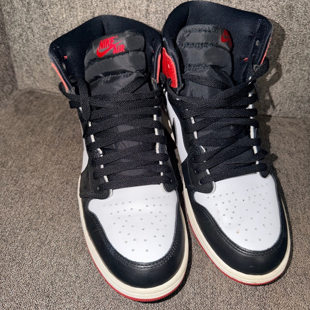 Jordan 1 Retro High Og Men's Black, White, and Red Sneakers